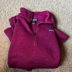 Patagonia Pink and Black XL Quarter Zip!